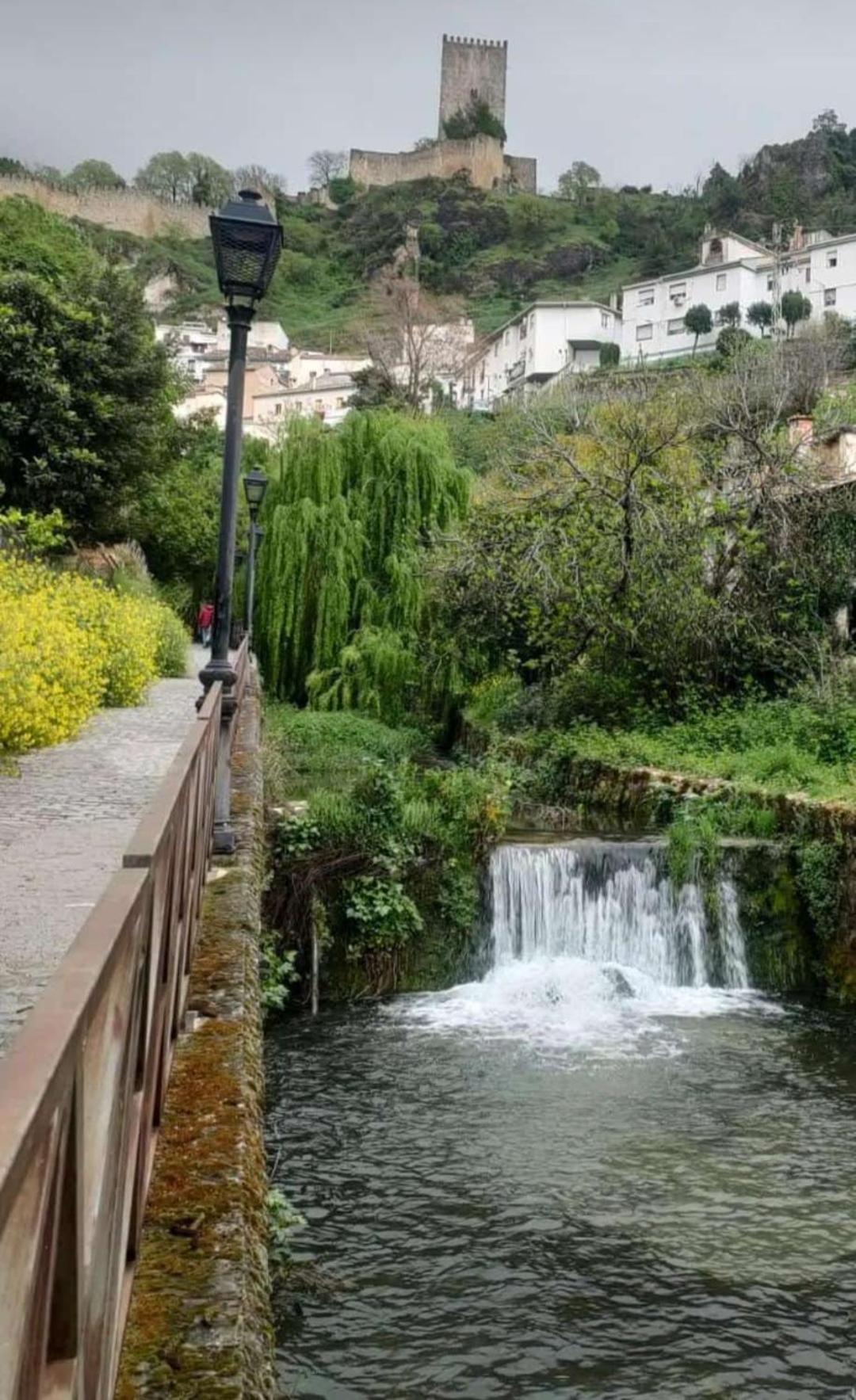 Almansasalud Apartamento Cazorla Exterior foto
